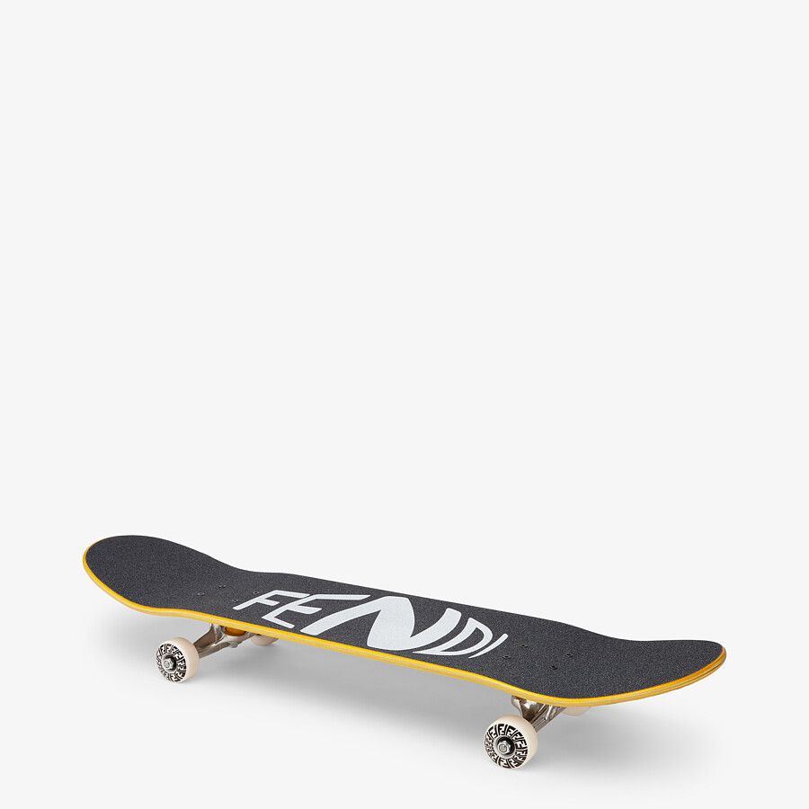 fendi-skateboard