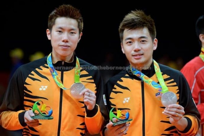 Slider + Featured Badminton Wei