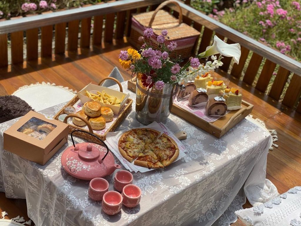 cameron-flora-park-picnic-flower