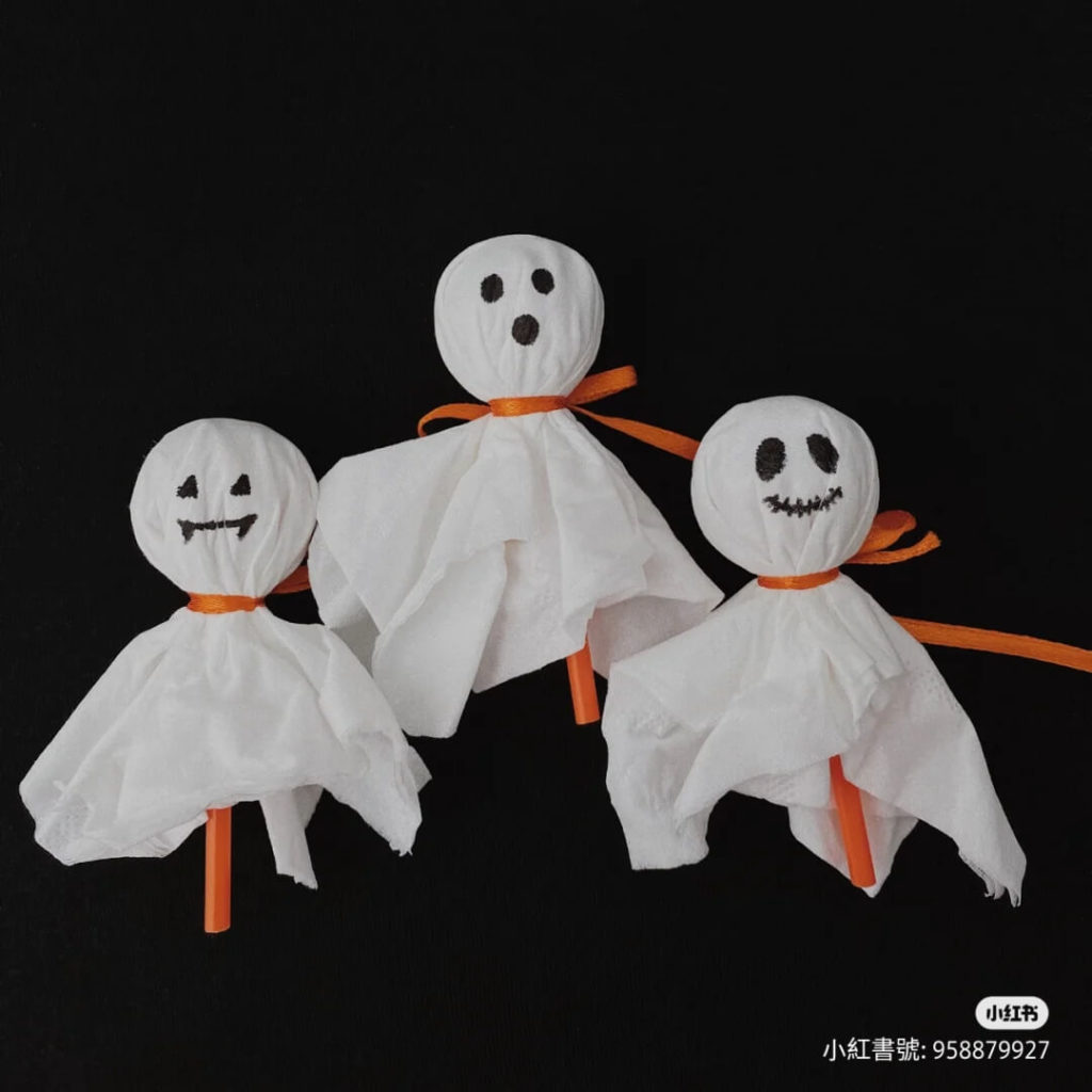 halloween-ghost-lollipop-three