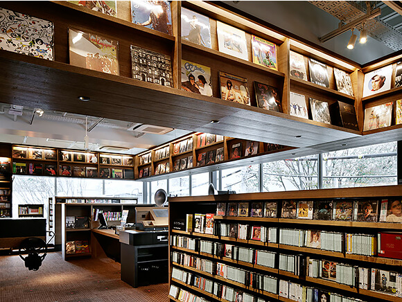 tsutaya-bookstore-music