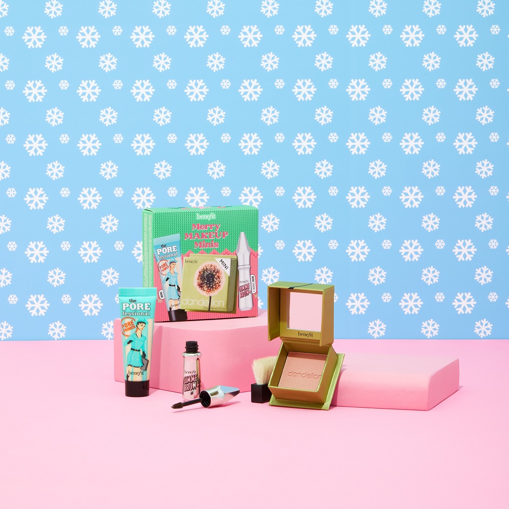 benefit-cosmetic-christmas-gift-set-Merry-Makeup-Minis