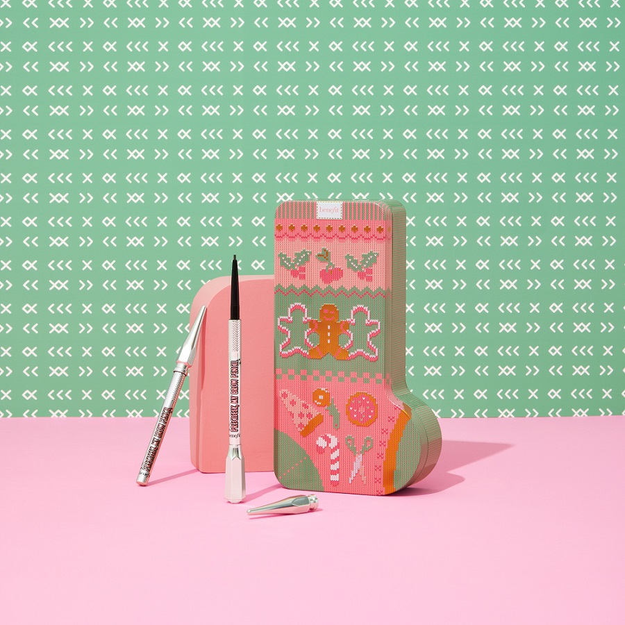 benefit-cosmetic-christmas-gift-set-Merry’n-Precise