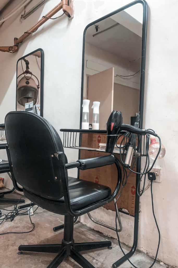 irene-unisex-salon-shop-seat-04