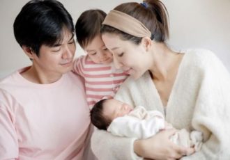 tavia yeung family