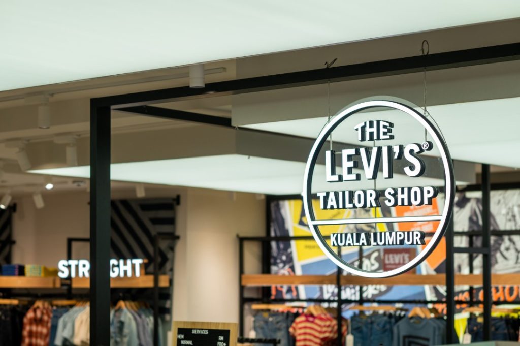levis-indigo-klcc-tailor-shop