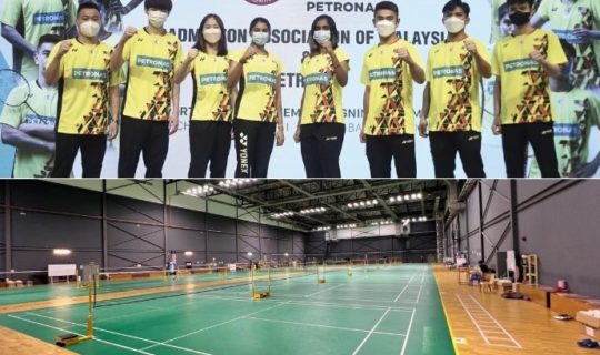 Bam Badminton Court Feature