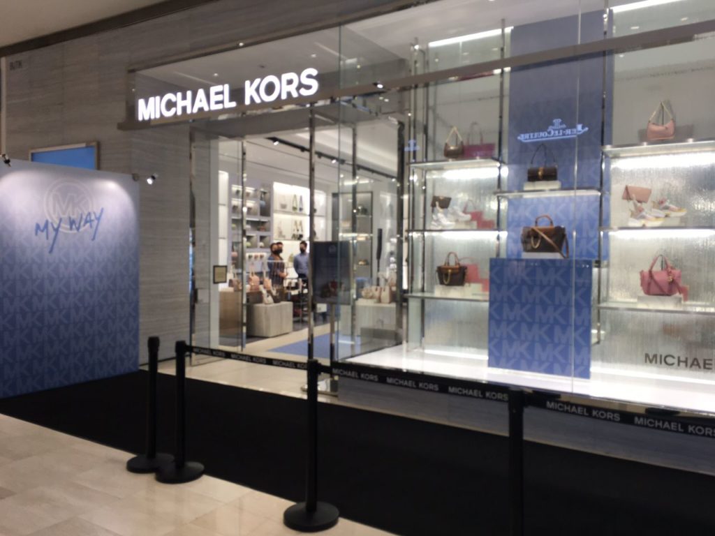 mk-my-way-michael-kors-personalised-purchase-store