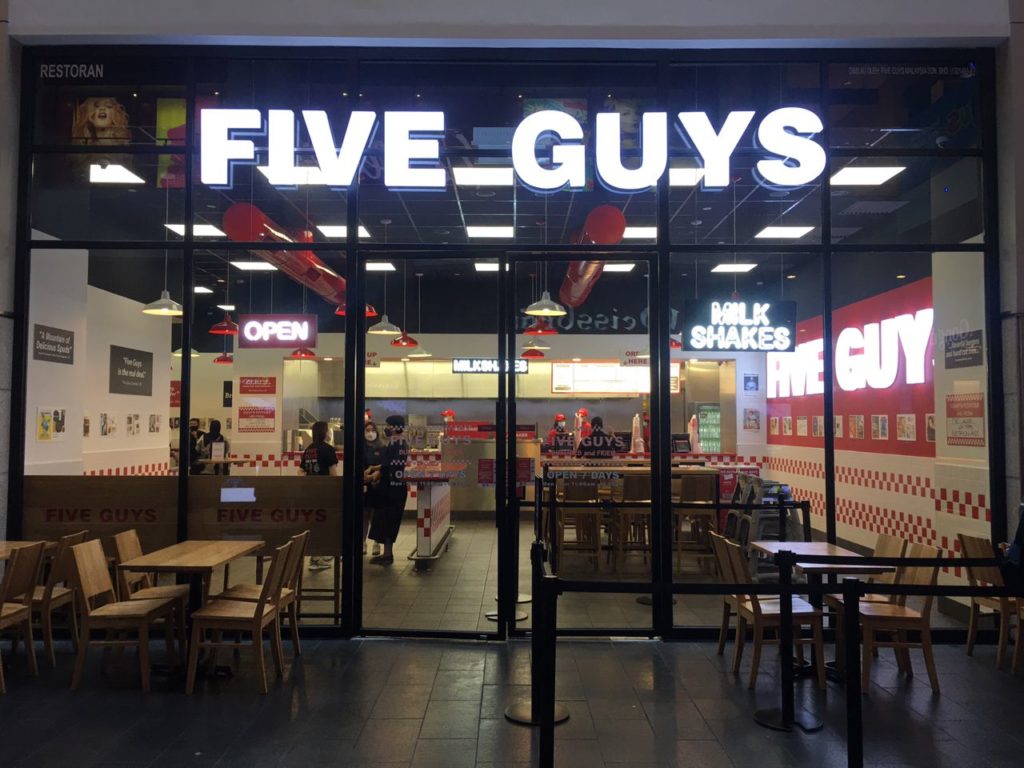five-guys-has-arrived-in-pavilion-kuala-lumpur-store