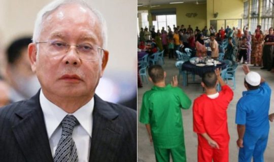 Najib Malaysia Prisoner Uniform Colours