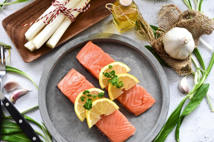 10-foods-that-help-depression-salmon