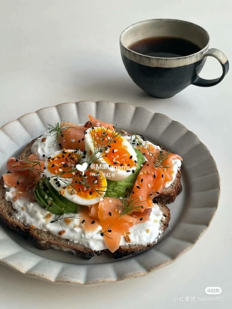best-easy-avocado-recipes-salmon
