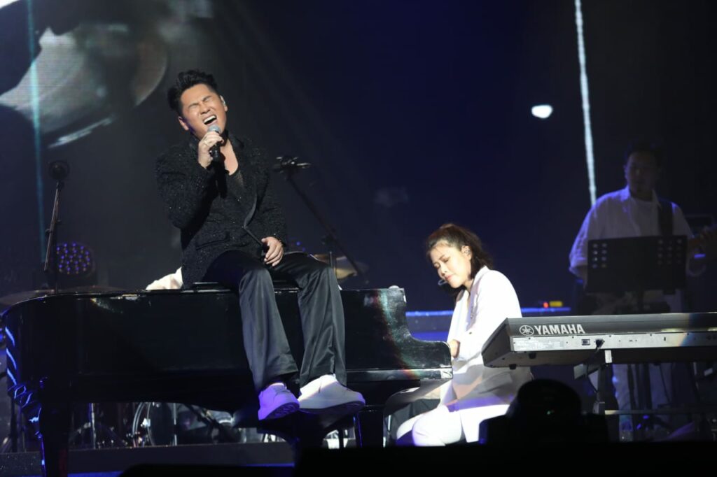 gary-chow-crazy-concert-2