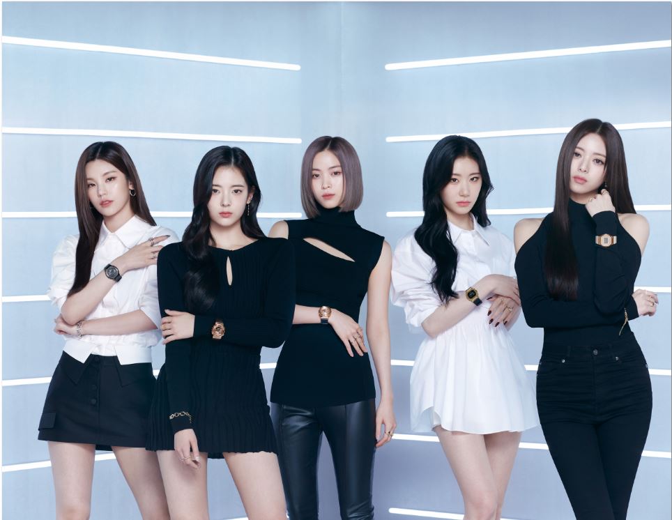 Itzy With Casio