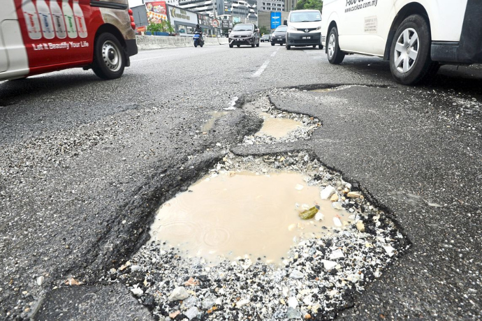 Malaysia Potholes Main Photo