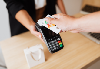 credit-card-pros-and-cons-1