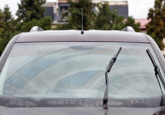 When To Replace Your Windscreen Wipers Feature