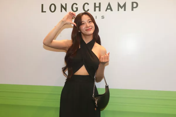 Kim Se Jeong Longchamp 8