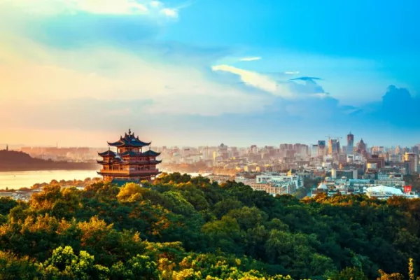 Top 10 Popular Tourist Cities In China 5