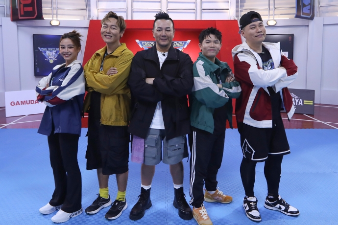 Crazy Sports Show 10