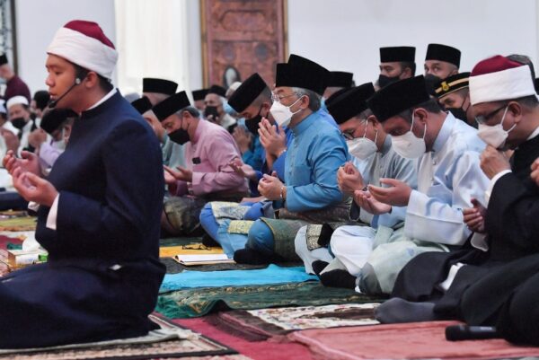 What Is The Different Between Hari Haji And Hari Raya 6
