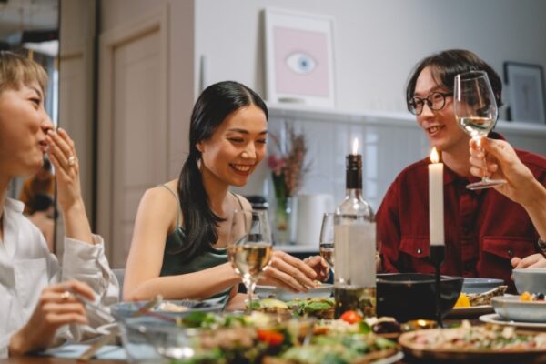 8 Ways To Avoid Awkward Social Situations (2)