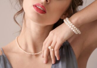 The Metaphysics Of Wearing Jewelry7