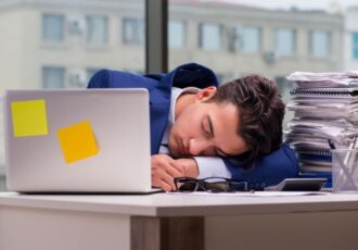3 Bad Habits That Make Your Body More Tired