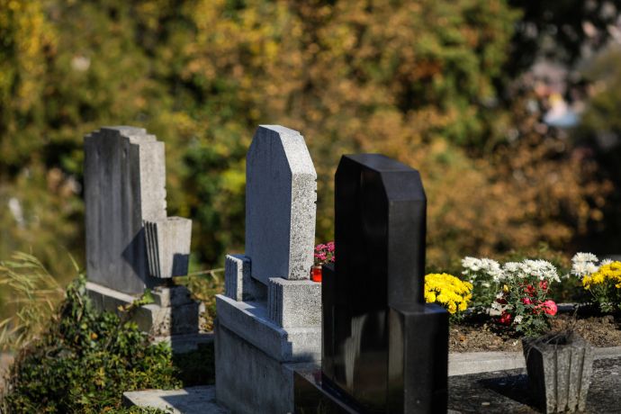 5 Ways To Remember Loved Ones