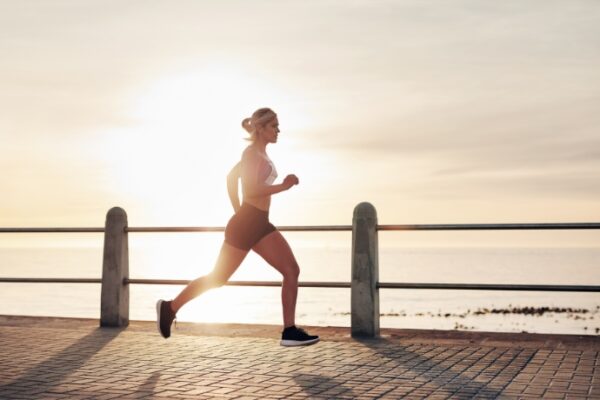 7 Ways To Stop Staying Up Late (1)