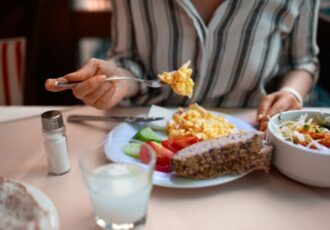 Can Skipping Breakfast Help With Weight Lossnutritionist Reveals The Truth!