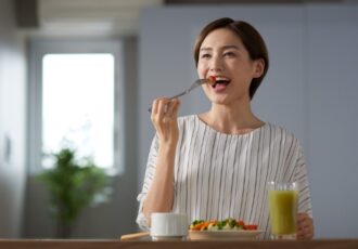 6 Methods To Eat Less But Not Feel Hungry7