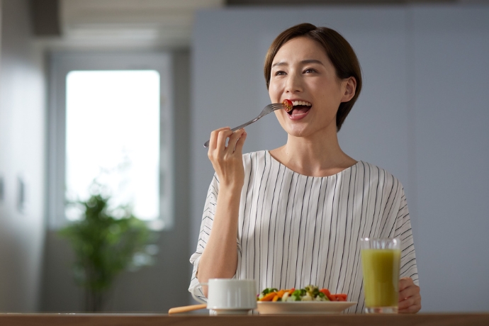 6 Methods To Eat Less But Not Feel Hungry7