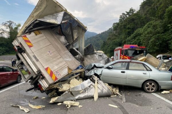 How To Save Yourself In Case Of Natural Disasters Or Accidents (5)