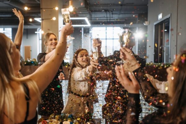 The Different Between Fomo And Jomo (3)
