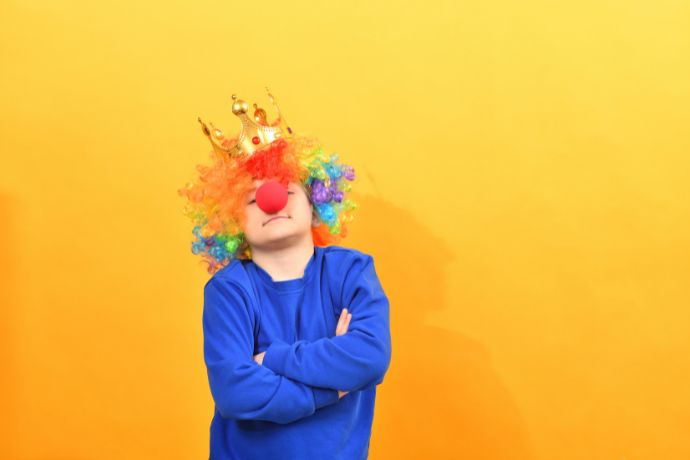 10 Classic Behaviors Of Delusional Men And Women
