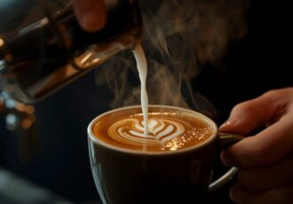 3 tips for stomach feel uncomfortable after drinking coffee (1)