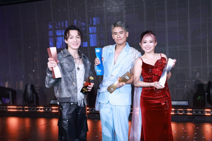 Midlife sing shine grand final 17 (1)