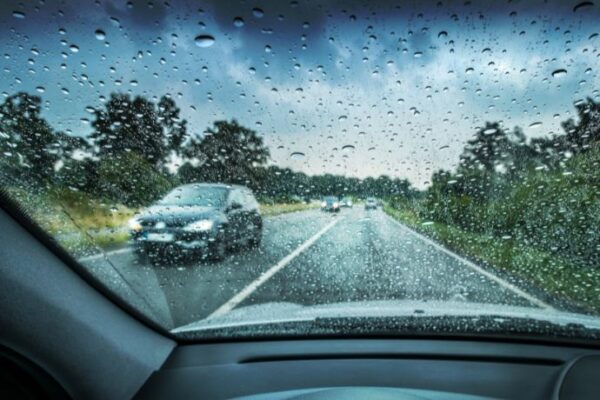 Driving can be awkward too! Have you ever been in these situations (2)