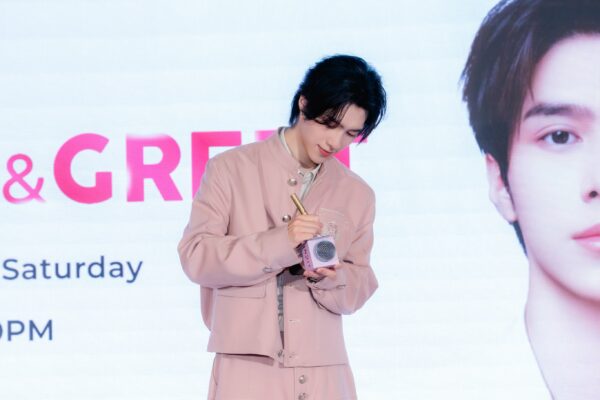 WayV Hendery (5)
