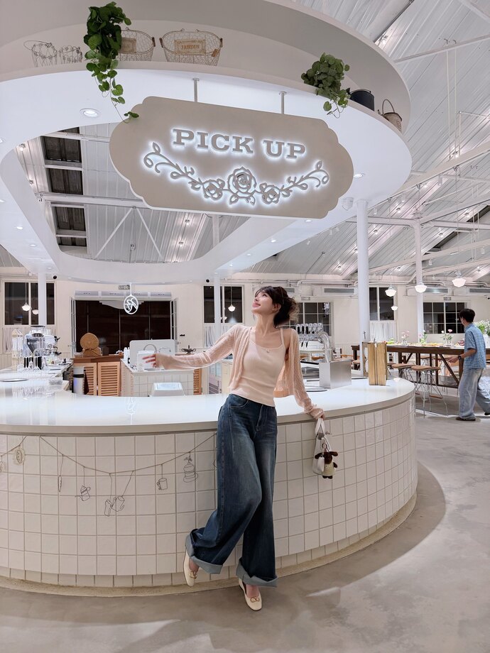 Zhaolusi shop 2 (1)