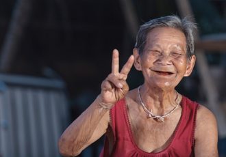 4 elders behavior of making life harder (1)