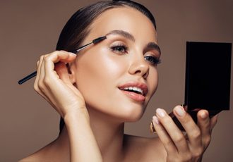 4 key points for cleaning makeup tools (1)