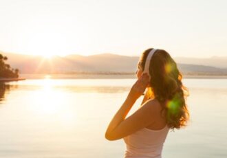 Survey Finds People Explore Less New Music After 30 (3)